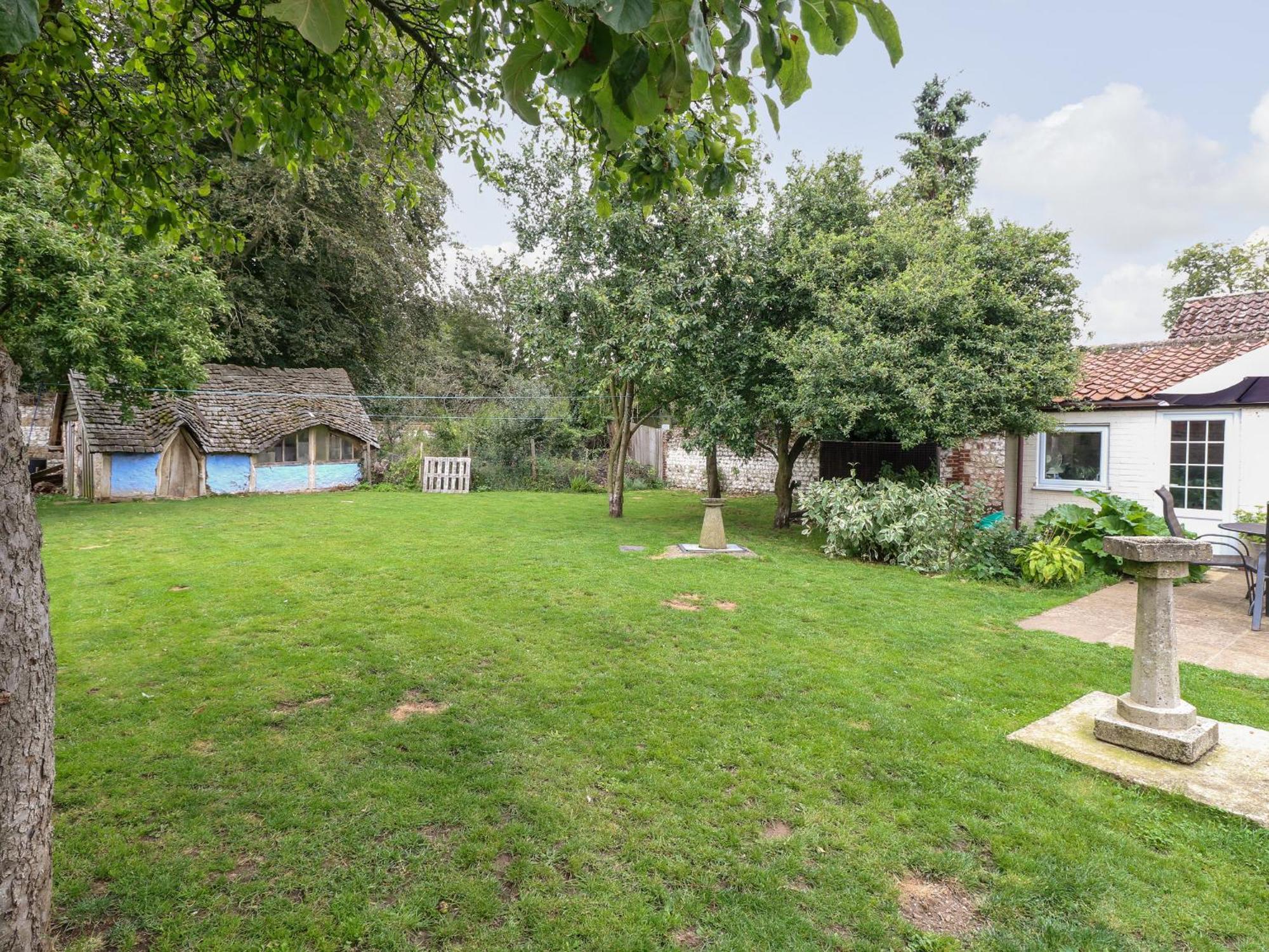Garden House Villa Thetford Luaran gambar